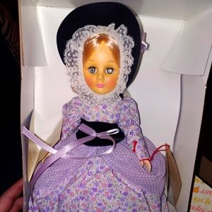 Vintage Efanbee Mother Goose 1193 Dolls that touch your heart